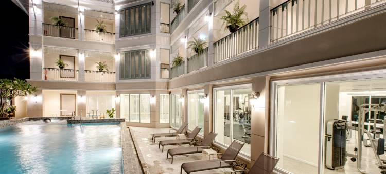曼谷素坤逸暹罗塔拉多尔酒店(Siam Tharadol Hotel Sukhumvit)图片