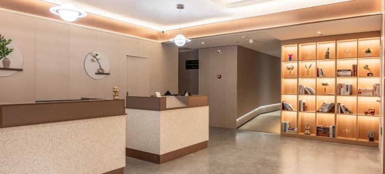 云绯酒店(杭州下沙高沙路地铁站店)图片