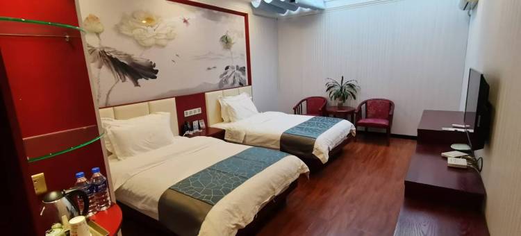 易门腾越商务酒店(汽车客运站店)图片