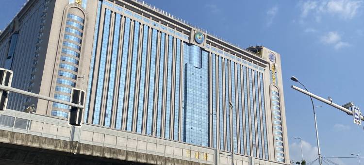 Luck幸运太空舱民宿(长沙火车站店)图片