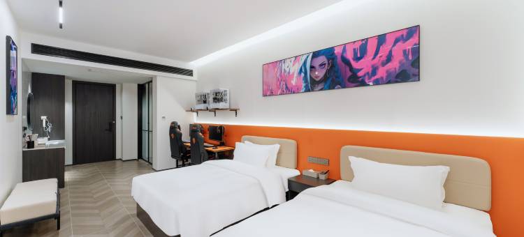 布尼顿电竞酒店(润达国际店)图片