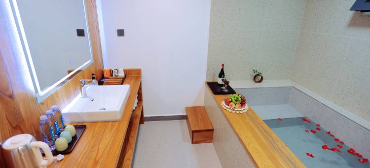 腾冲彼岸温泉轻奢酒店(和顺古镇店)图片