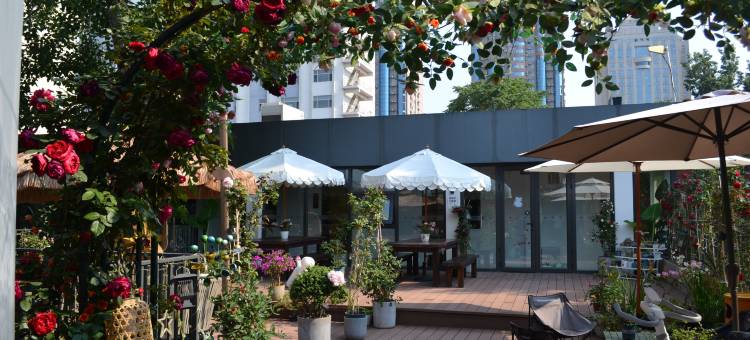 北京M梅里顿庭院酒店(三里屯太古里团结湖地铁站店)图片
