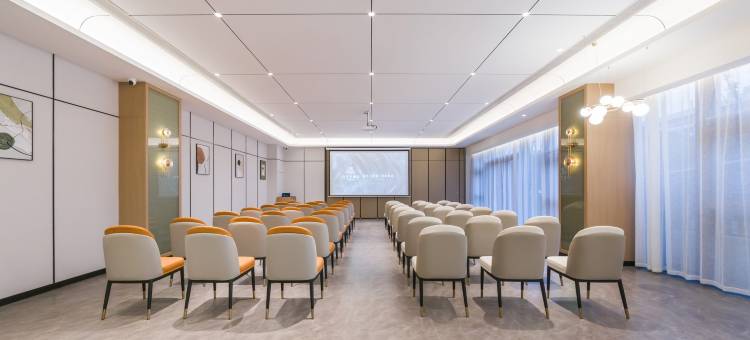 白玉兰酒店(嘉兴南湖科技城店)图片