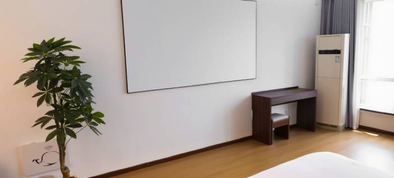 未晚·小栖酒店(蚌埠淮上区义乌商贸城店)图片