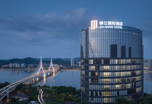 绵阳锦江国际酒店外景图