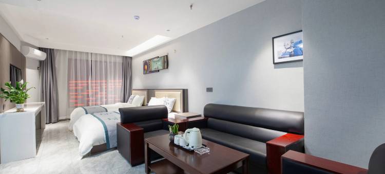 曼悦轻奢酒店(鹰潭站天虹购物中心店)图片