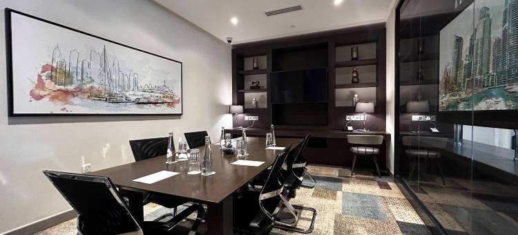 迪拜阿尔巴沙希尔顿欢朋酒店(Hampton by Hilton Dubai Al Barsha)图片