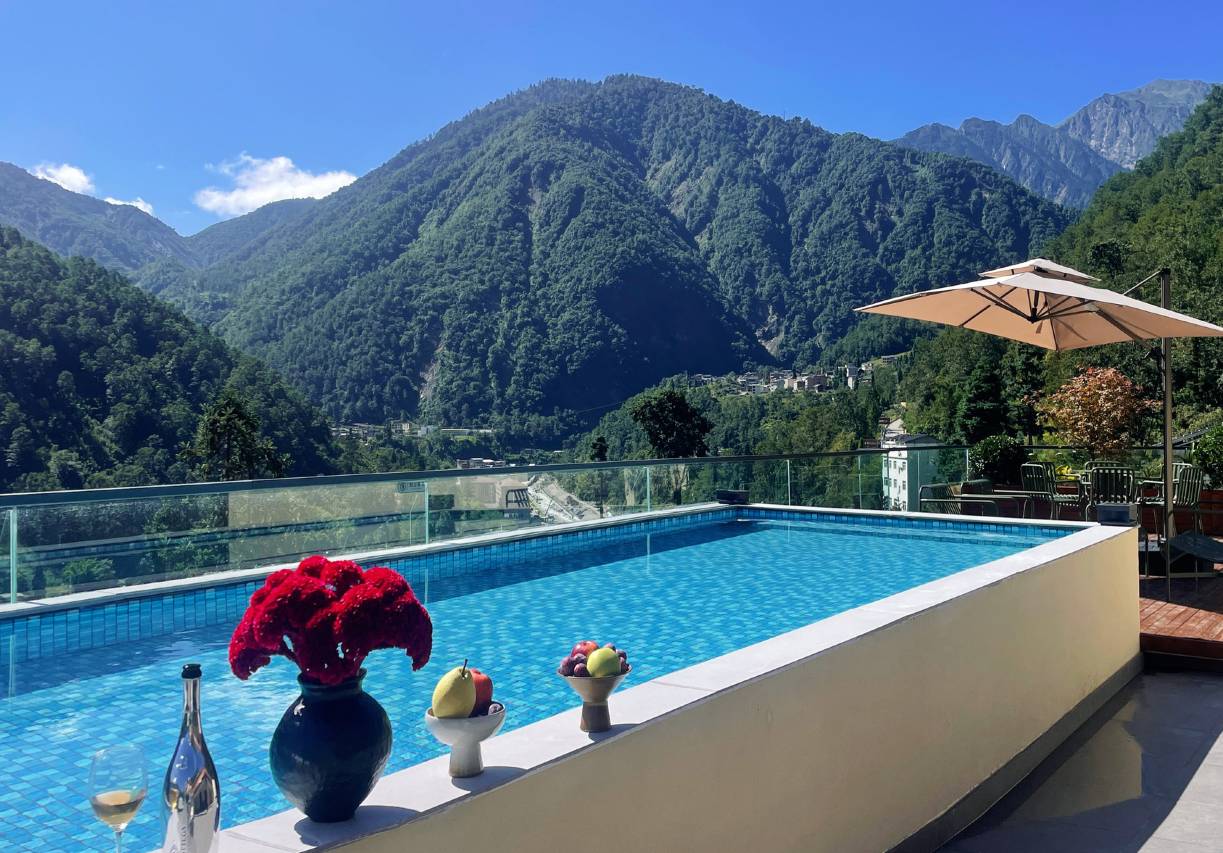 云漫温泉度假酒店(海螺沟冰川森林公园店)图片