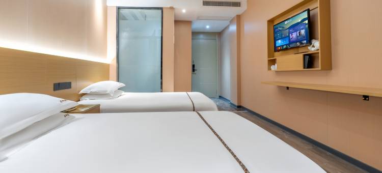 如家旗下UP华驿精选酒店(衢州龙游大南门历史文化街店)图片