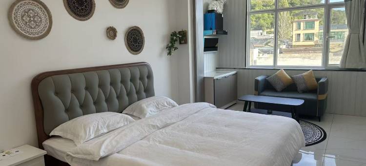 岷县云栖民宿(人民公园店)图片