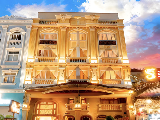 西贡花园酒店(西贡会展中心富美兴店)