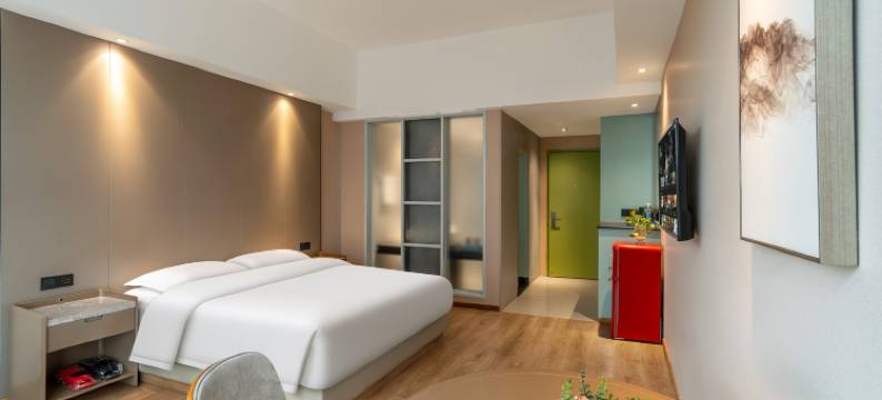 爱家青年酒店(椒江青悦城店)图片