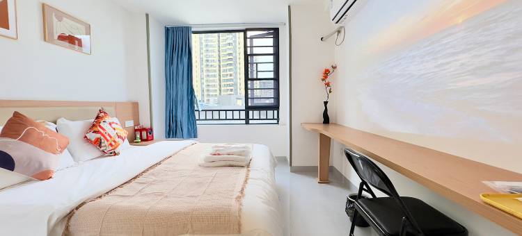 寻光轻奢·投影公寓(南宁龙湖青秀天街店)图片