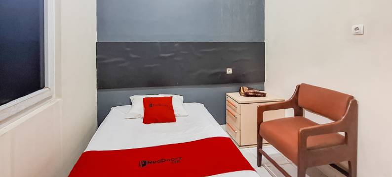 红门酒店-近西图奇伦卡班加伦岸(RedDoorz near Situ Cileunca Pangalengan)图片