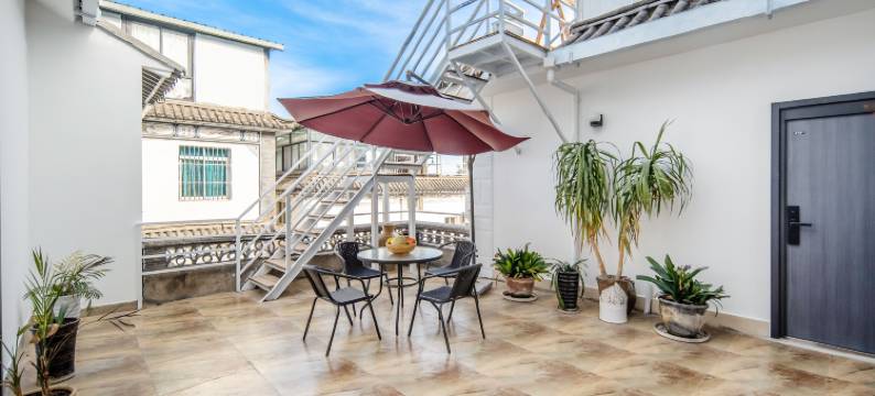 一树花开客栈(大理古城洱海门店)图片