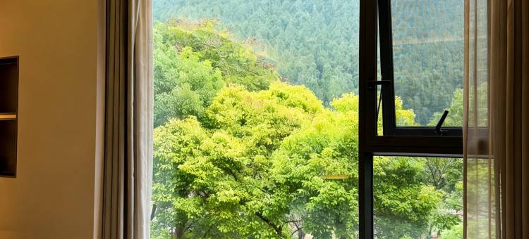 酒城民宿(天立酒街店)图片