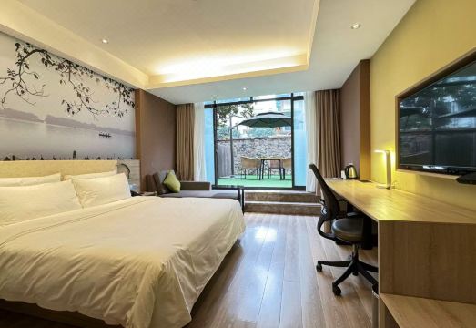 WASSIM Hotel (Hangzhou WulinSquare South Hushu Road) Hotel Overview