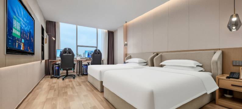 雷神电竞民宿(广汉百伦广场店)图片