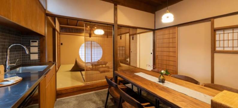 町家 KUROHORO (整棟出租)(Kurohoro Machiya House)图片