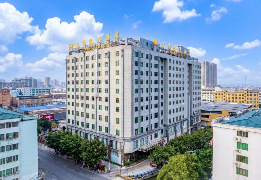 龙港万宝路大酒店外景图