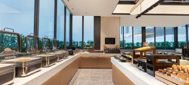 成都太古里春熙路地铁站亚朵X酒店图片