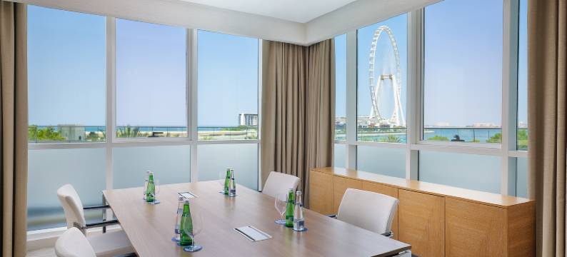 迪拜朱美拉海滩希尔顿逸林酒店(DoubleTree by Hilton Dubai - Jumeirah Beach)图片