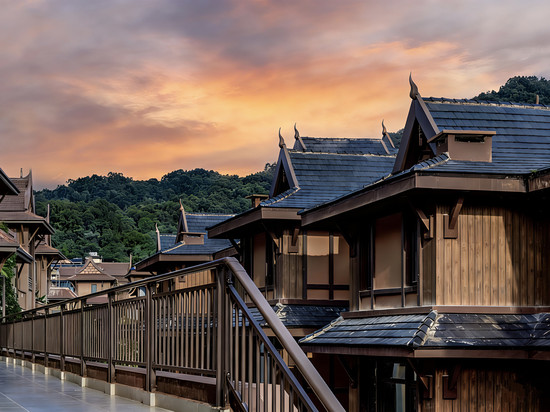 华竺·观景美宿(芒市傣族古镇泼水广场店)