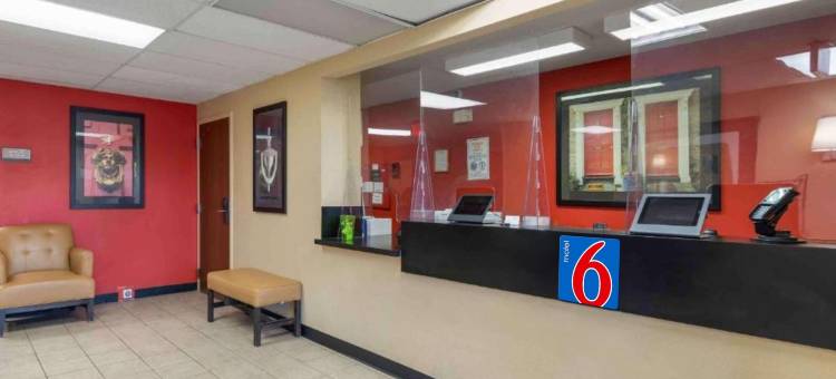 Motel 6 Suites Rochester Henrietta, NY图片