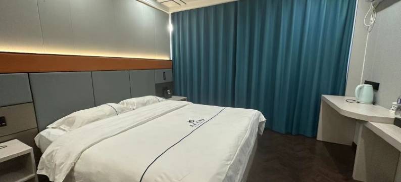 武汉蓝庭智能酒店(甲铺岭商业街店)图片