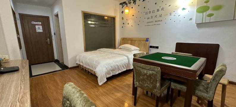 长悦人特色民宿(武陵源汽车站店)图片