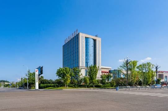 潼南凯斯贝尔酒店(潼南高铁站店)