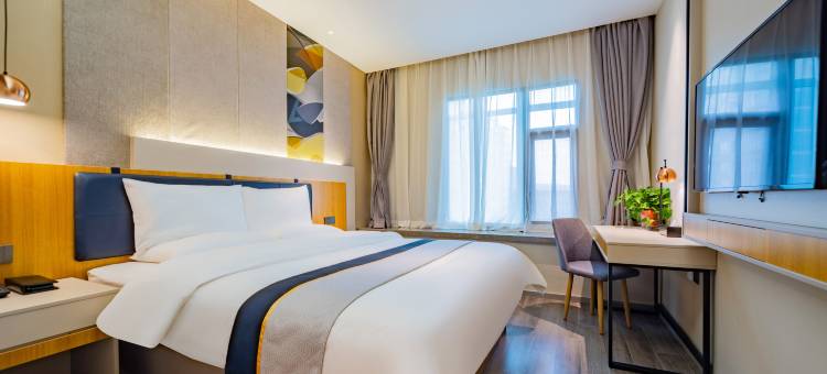 睿柏·云酒店(曲江理工大学交大南洋时代店)图片