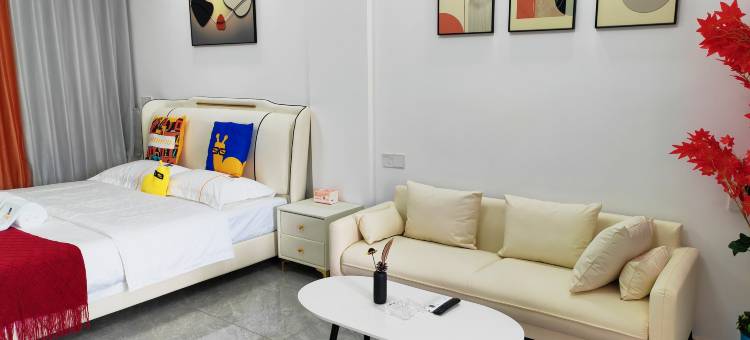 鄱阳华人易居金街民宿图片