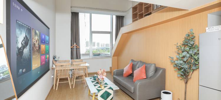 扬州千旬影院公寓(蜀岗万达店)图片