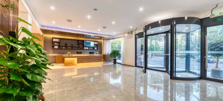 如家睿柏·云酒店(青岛胶东国际机场李哥庄店)图片