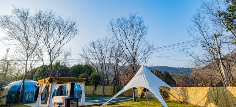 山窠窠kē·度假精选轰趴泳池天幕KTV家庭影院儿童乐园设计师民宿图片