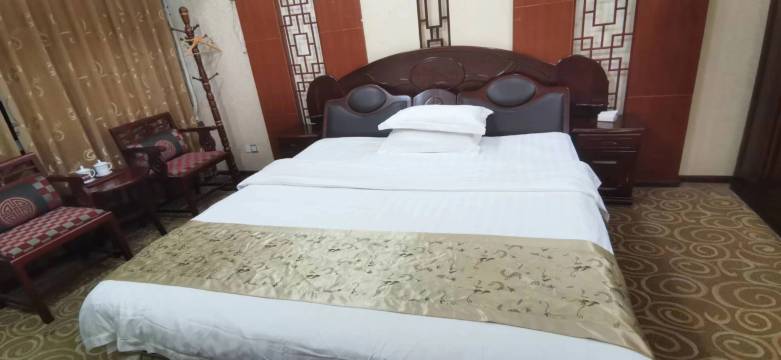 自贡江南春大酒店