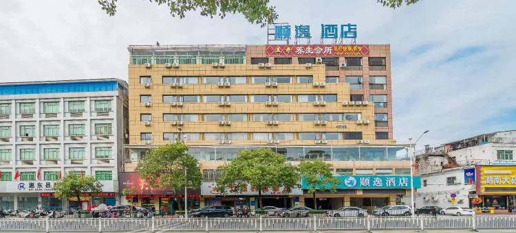 顺逸酒店(惠东华侨城店)图片