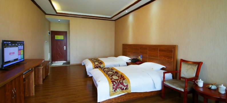 龙陵热水塘温泉酒店图片