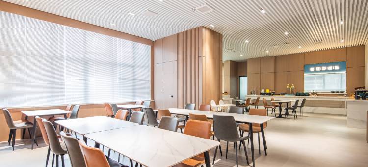 星程酒店(洛阳市政府宝龙广场店)图片