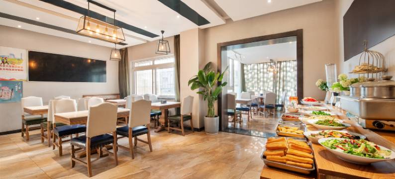 世家轻奢酒店(北京朝阳大悦城高碑店地铁站店)图片