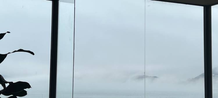 青岛风清五季·悬崖全海景度假酒店(崂山景区崂山流清河沙滩店)图片
