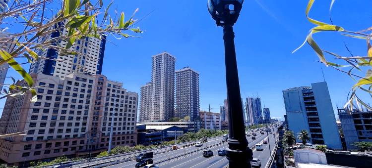 联排别墅 OAK Metro Manila 近奥斯梅纳高速公路 PNR 帕赛(Townhouse OAK Metro Manila Near Osmena Highway PNR Pasay formerly Avitel Hotel)图片