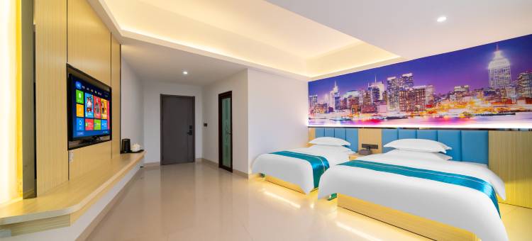 始兴辉煌商务酒店(墨江大桥店)图片