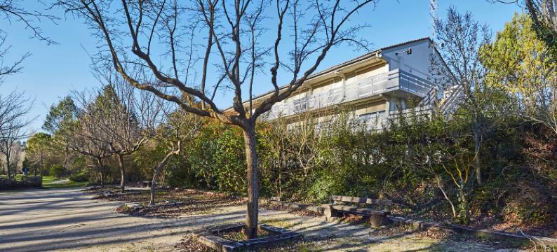 康铂自然 - 普罗旺斯地区艾克斯梅鲁伊(Campanile Nature - Aix En Provence Meyreuil)图片