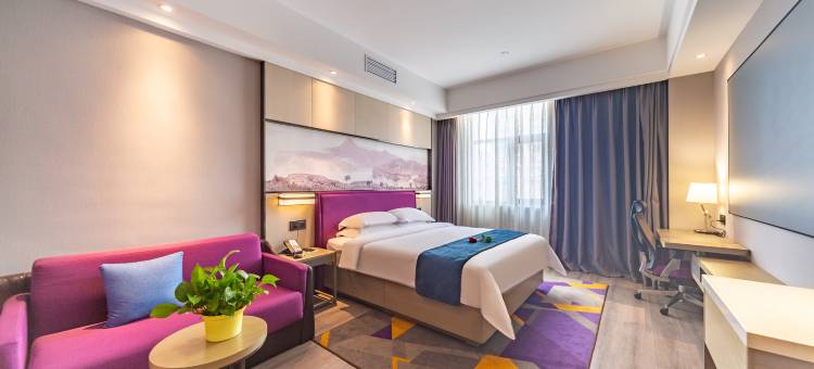 喜鹊愉家旅馆(安阳市政府万达广场店)图片