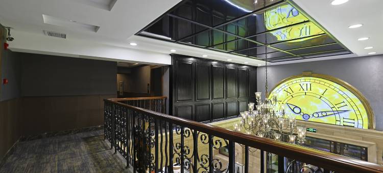 如家UP华驿精选酒店PLUS(哈尔滨中央大街店)图片