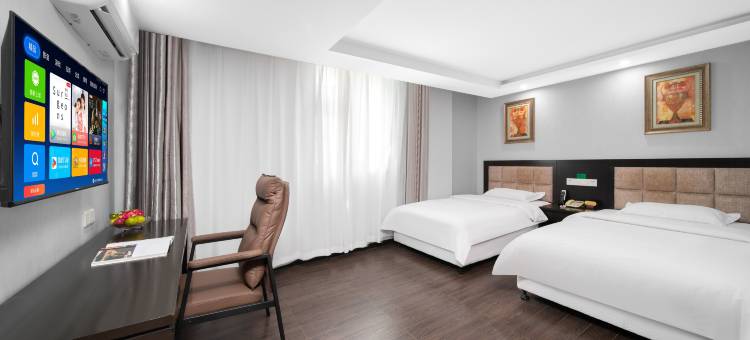 云途酒店(武汉协和医院中山公园地铁站店)图片