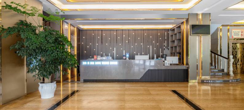 新四海龙主题酒店(兴凯花园店)图片